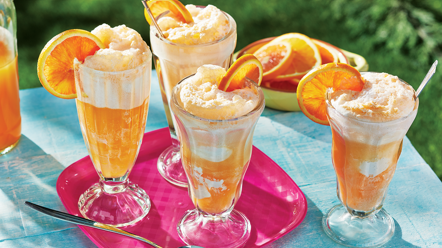 Orange Creamsicle Float Cocktail – Grub Americana